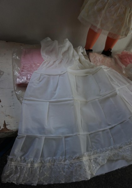 vintage, meisjes, jurkjes, onderjurkjes,1950, 1960, petticoat, children, dresses
